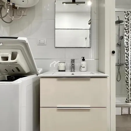 Complex Orlando, 1 Bed Modern * 아데제